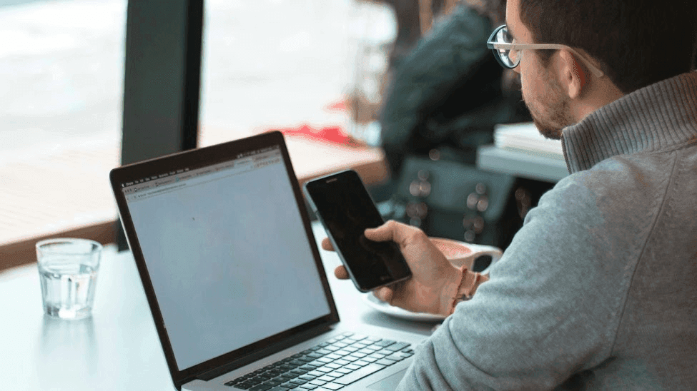 AI Transcription Apps for Group Projects and Interviews